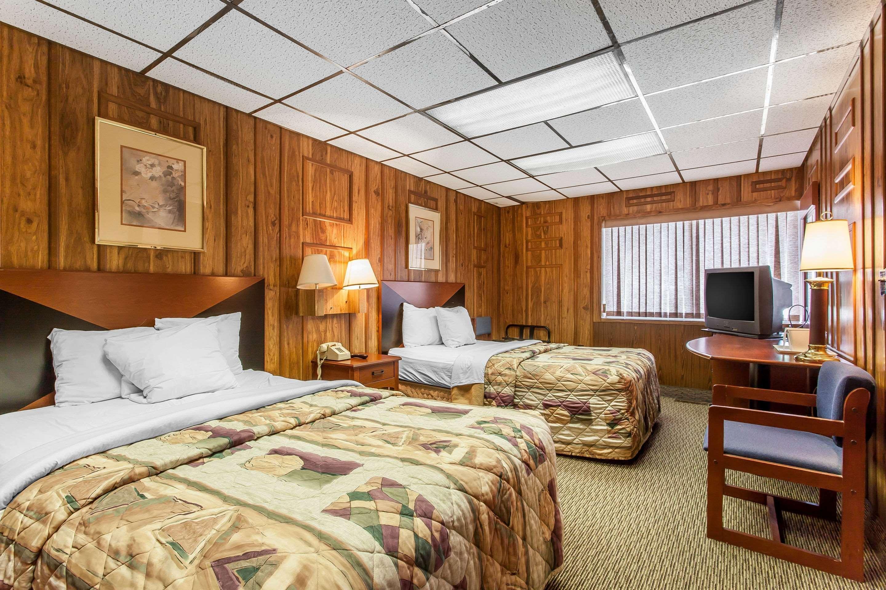 Rodeway Inn North Sandusky Exterior foto